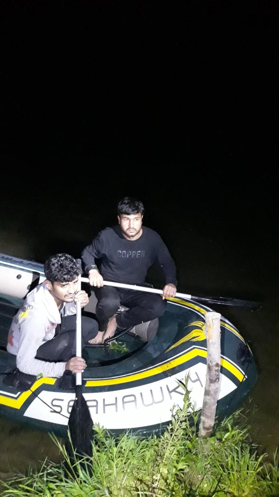 Pokušali krijumčariti migrante u čamcima