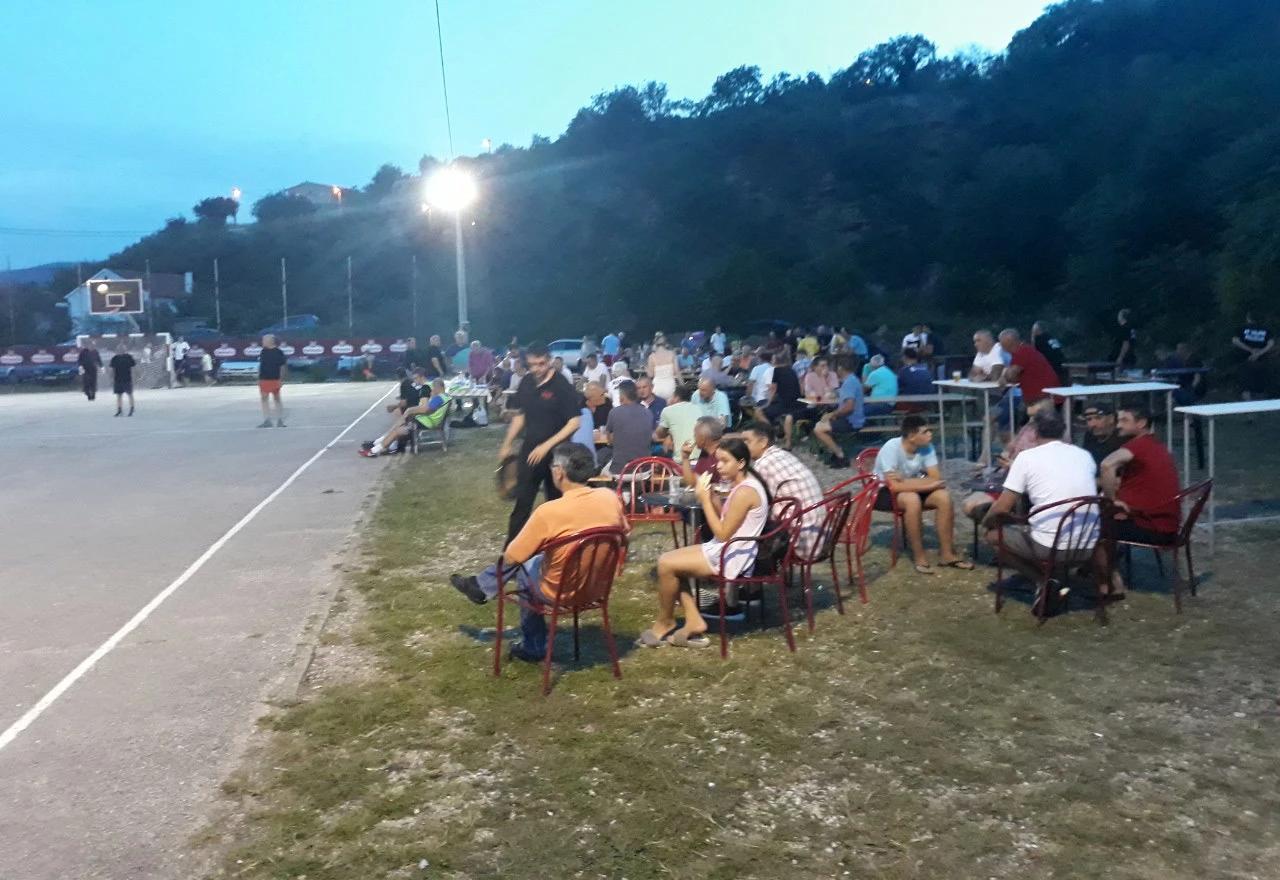 Utakmice se igraju na igralištu u Orlacu
