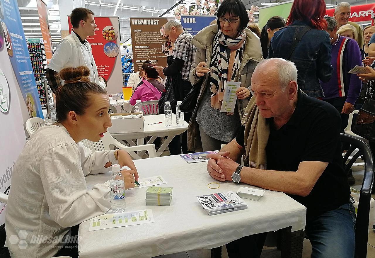Život Plus organizirao je u sklopu Bazara zdravlja besplatan pregled građana