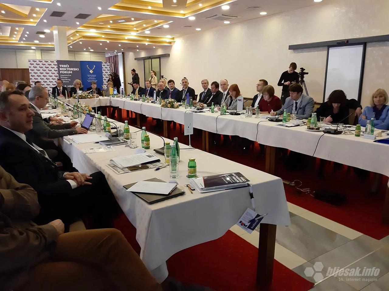 Forum rektora u Mostaru