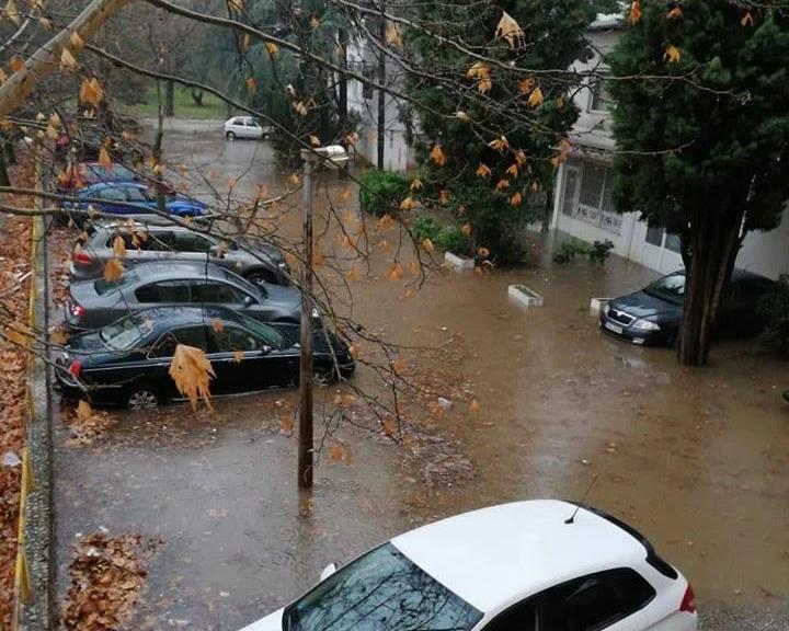 Poplava u Dubrovačkoj ulici