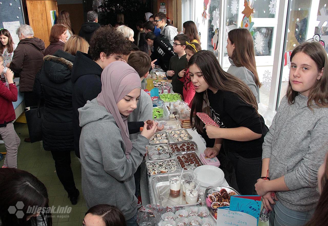 Zimski bazar u IV osnovnoj školi