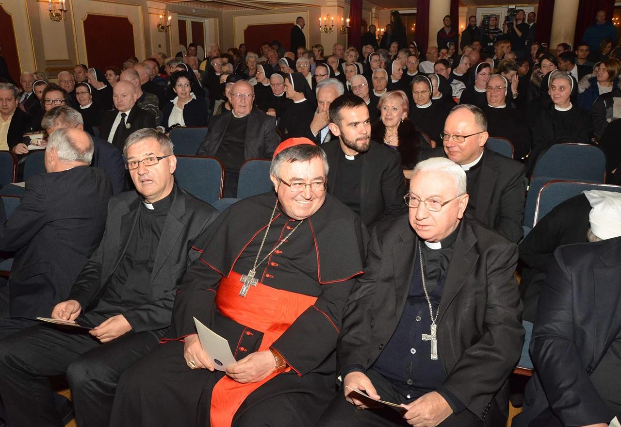 Svečana akademija na kraju Jubilarne godine nadbiskupa Stadlera i proslave dana Provincije Služavki Malog Isusa