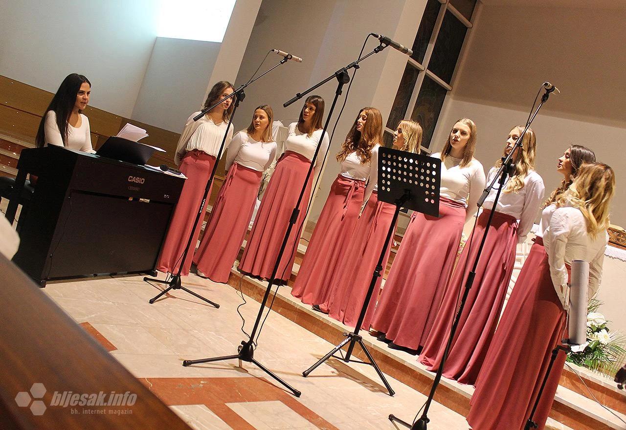 Koncert zbora Angelus