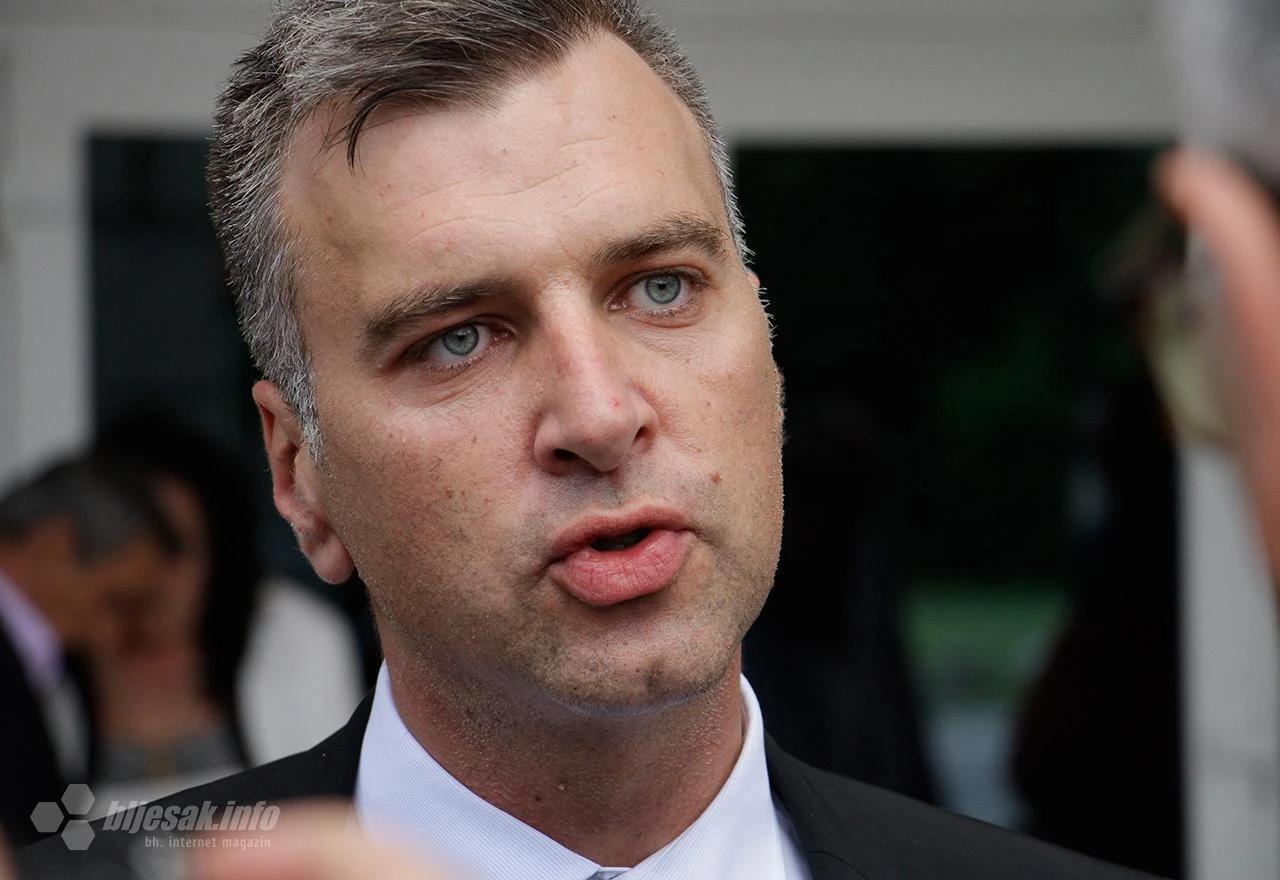 Javna tribina Demokratske fronte u Mostaru "Politička situacija u BiH"