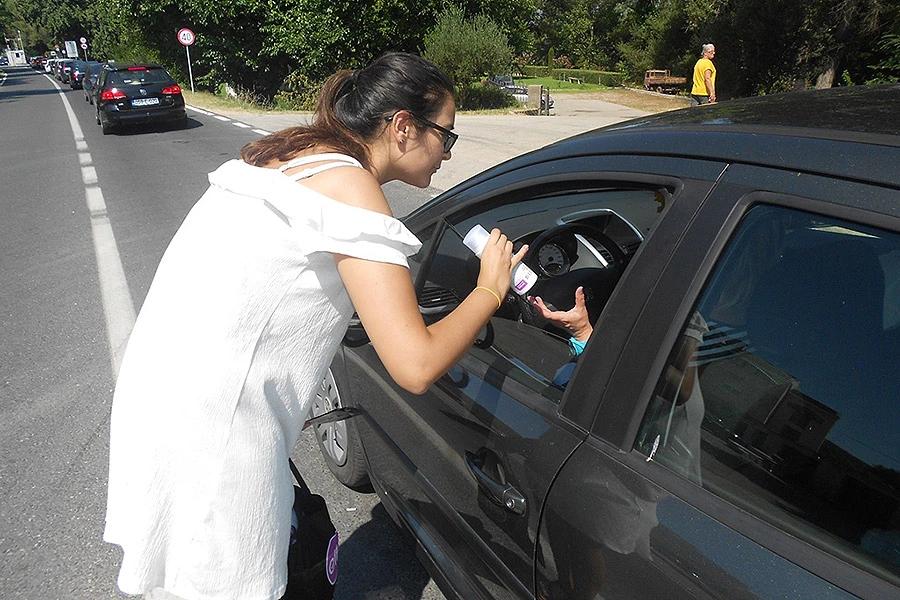 U kampanji 'Osvježi svoju kosu uz Ellu', predstavljen prvi bh. šampon sa češnjakom