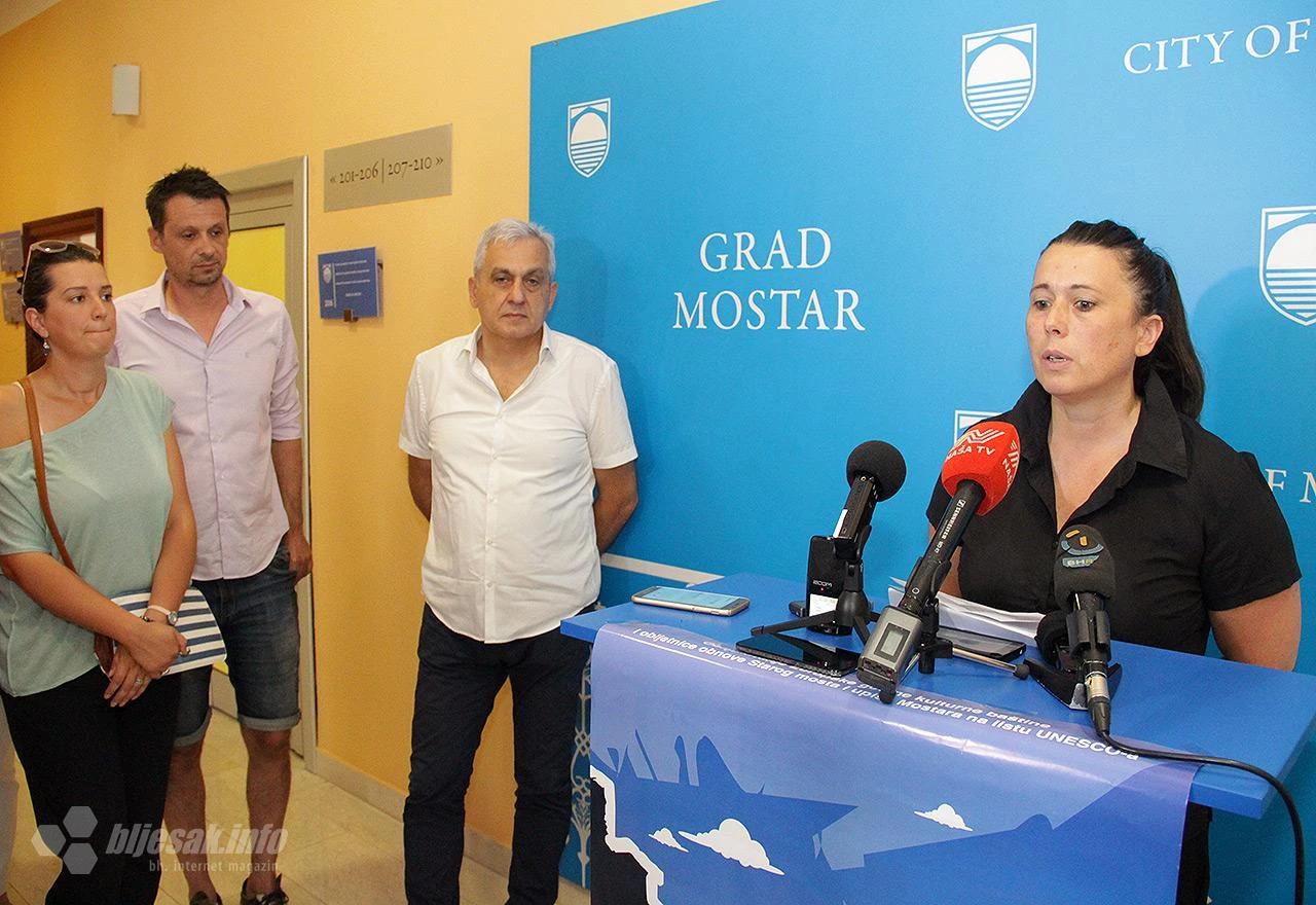 S konferencije za medije