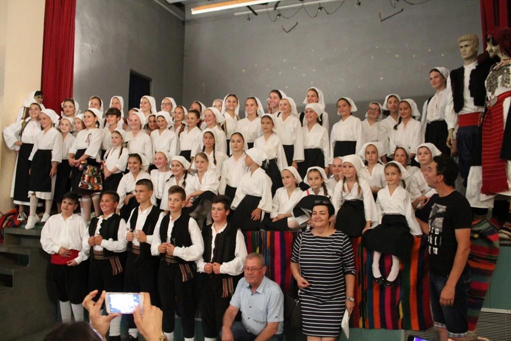 Dječja smotra folklora u širokobriješkom kinu Borak