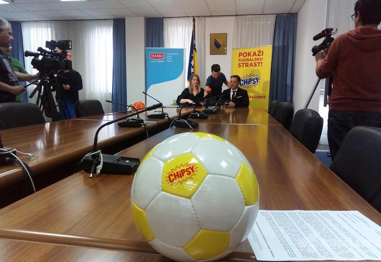 Detalj s potpisivanja ugovora