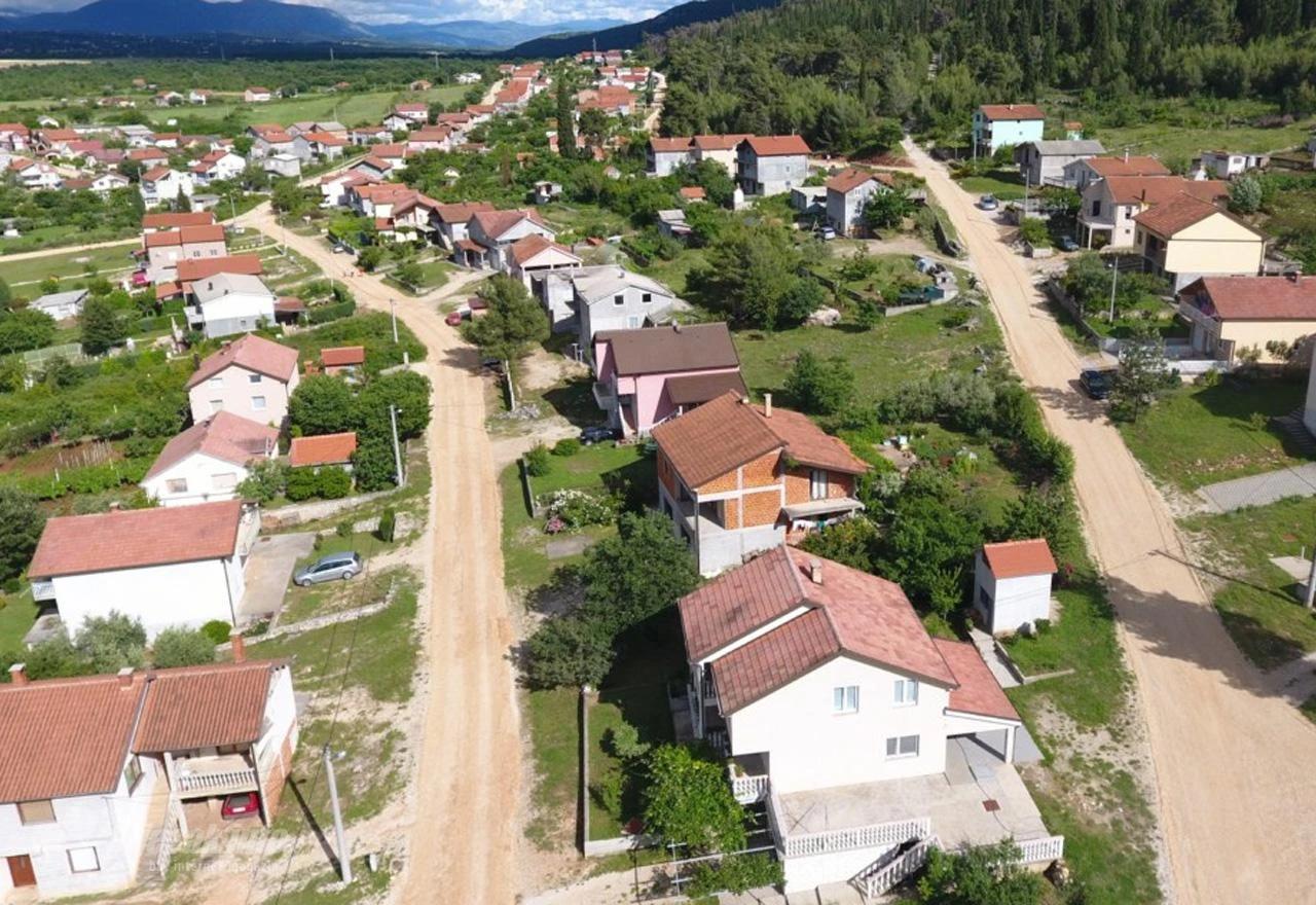 Pripremni radovi za asfaltiranje cesta na Modriču