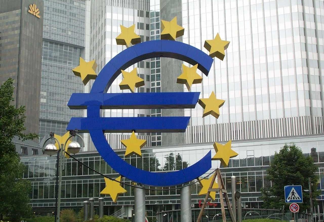 Znak eura u Frankfurtu