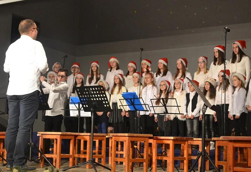 Tradicionalni "Božićni koncert" Glazbene škole Široki Brijeg