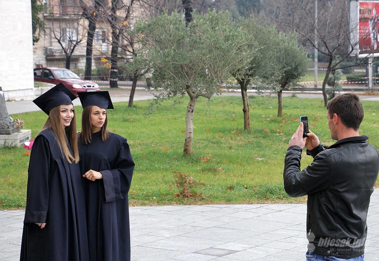 FPMOZ uručio 349 diploma svojim studentima