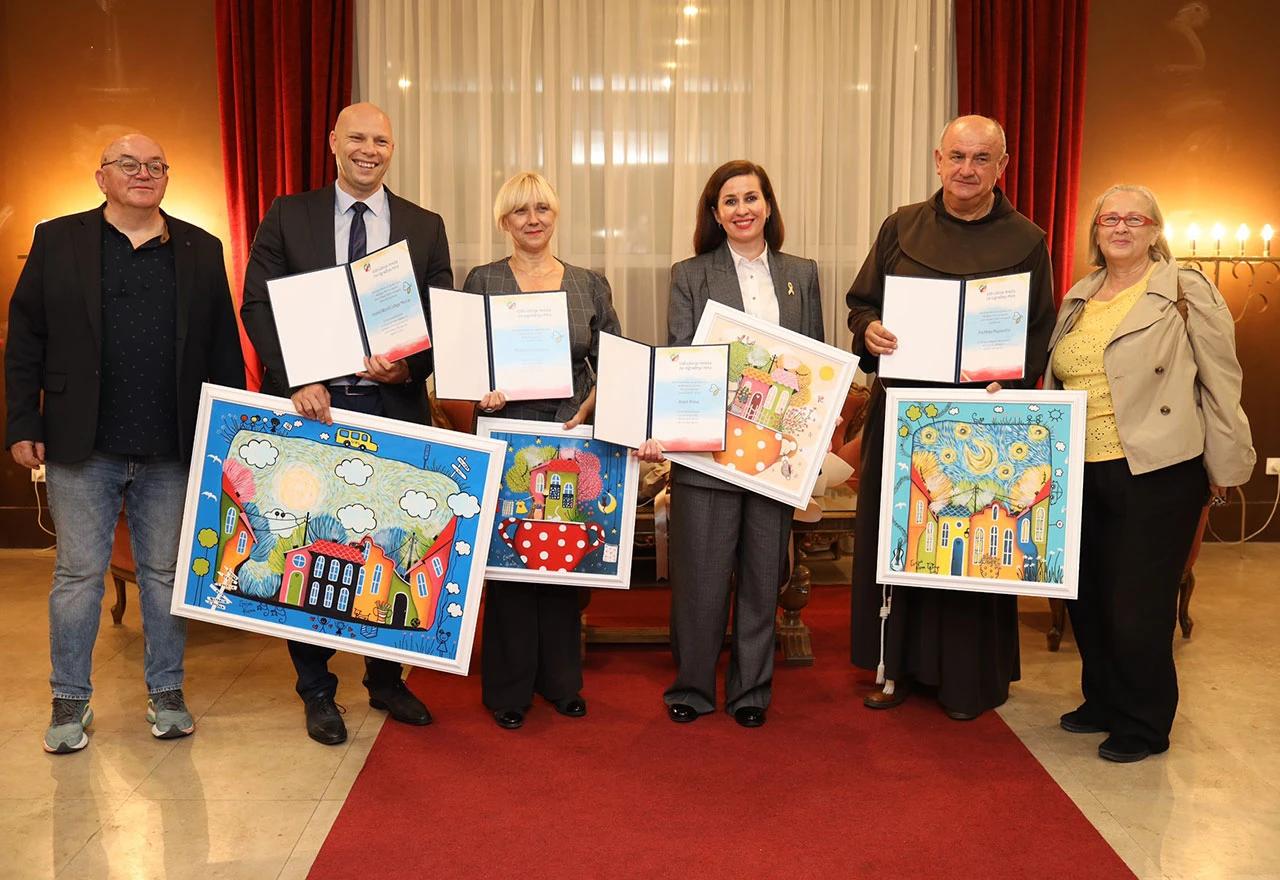 Mreža za izgradnju mira: Tko su istaknuti borci za mir i pravdu u BiH?