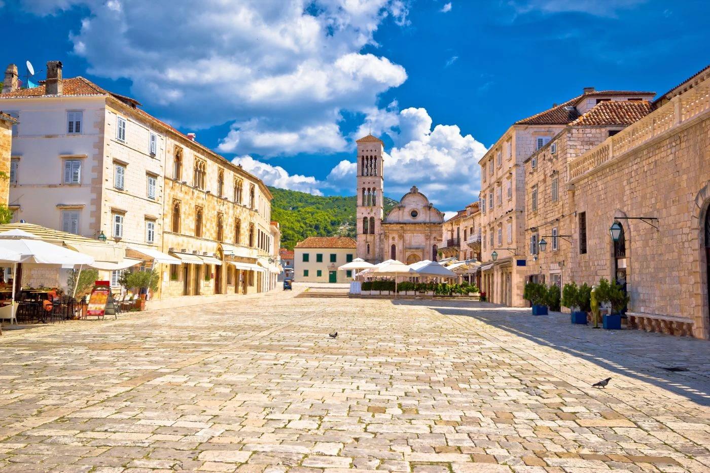 .Trg svetog Stjepana