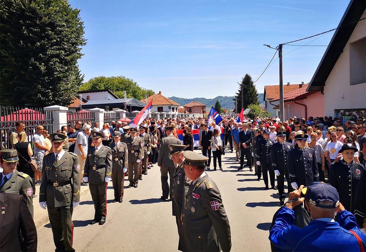 Vojska Srbije u Bratuncu
