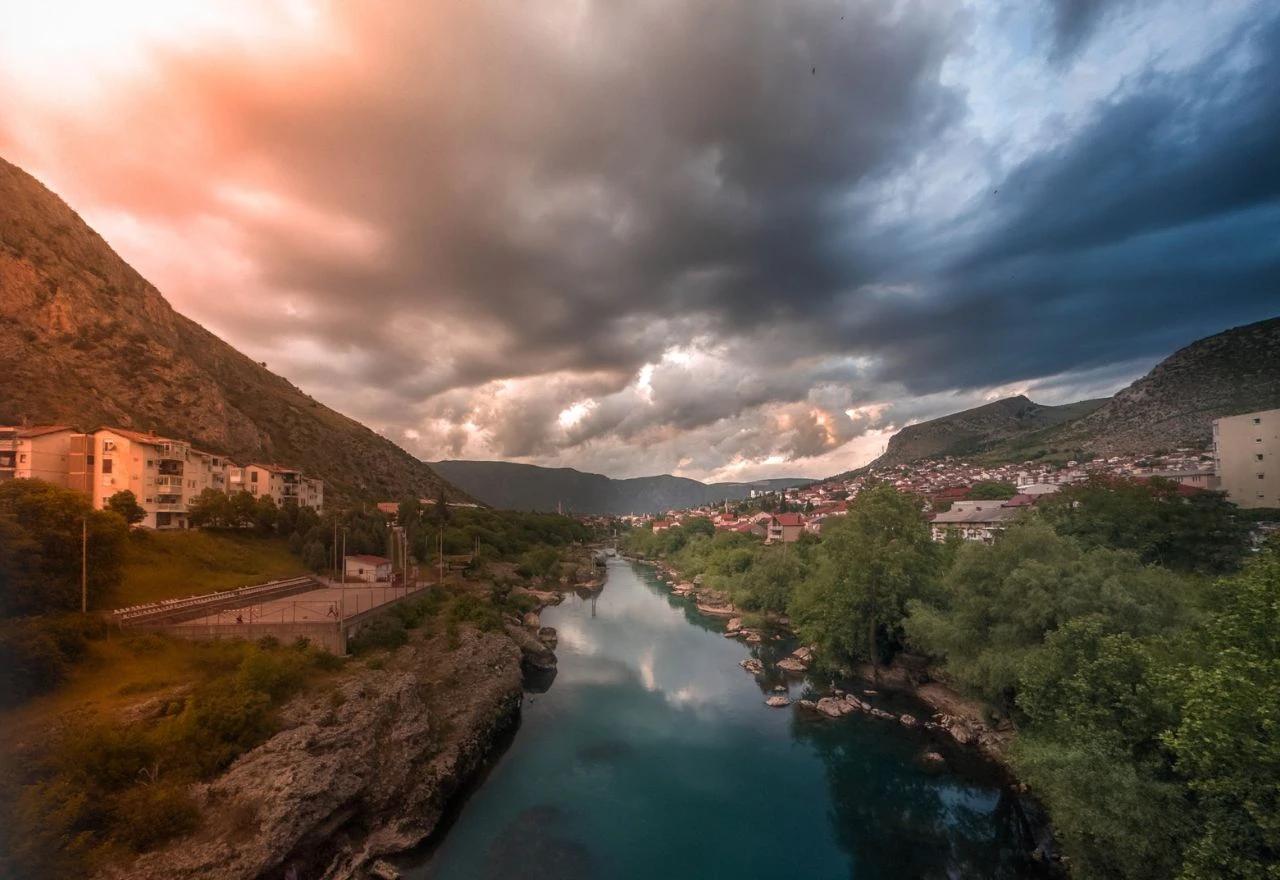 Rijeka Neretva, Mostar