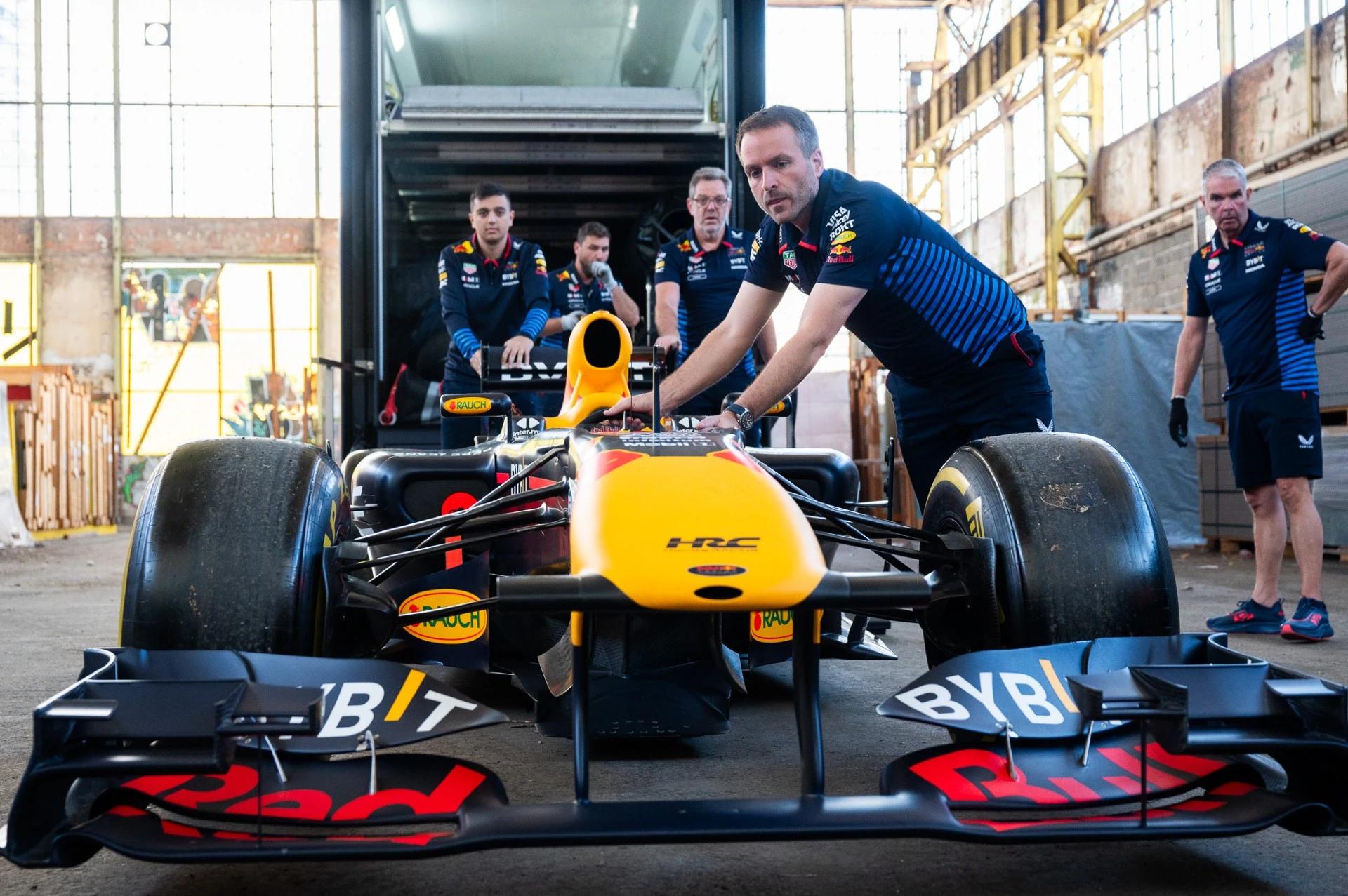  Bolid RB7