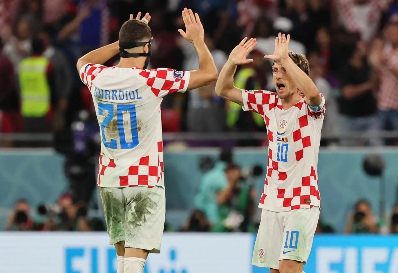 Joško Gvardiol i Luka Modrić