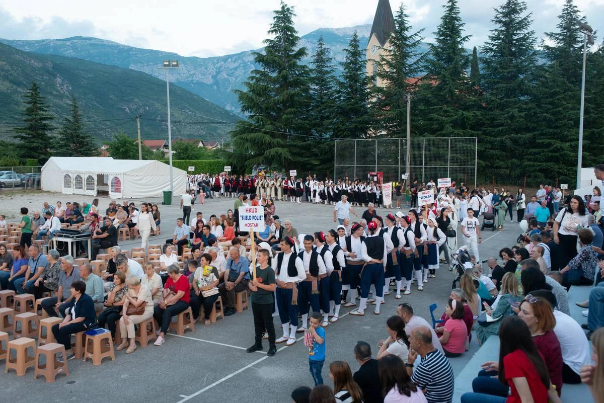 Večer Folklora u Bijelom Polju