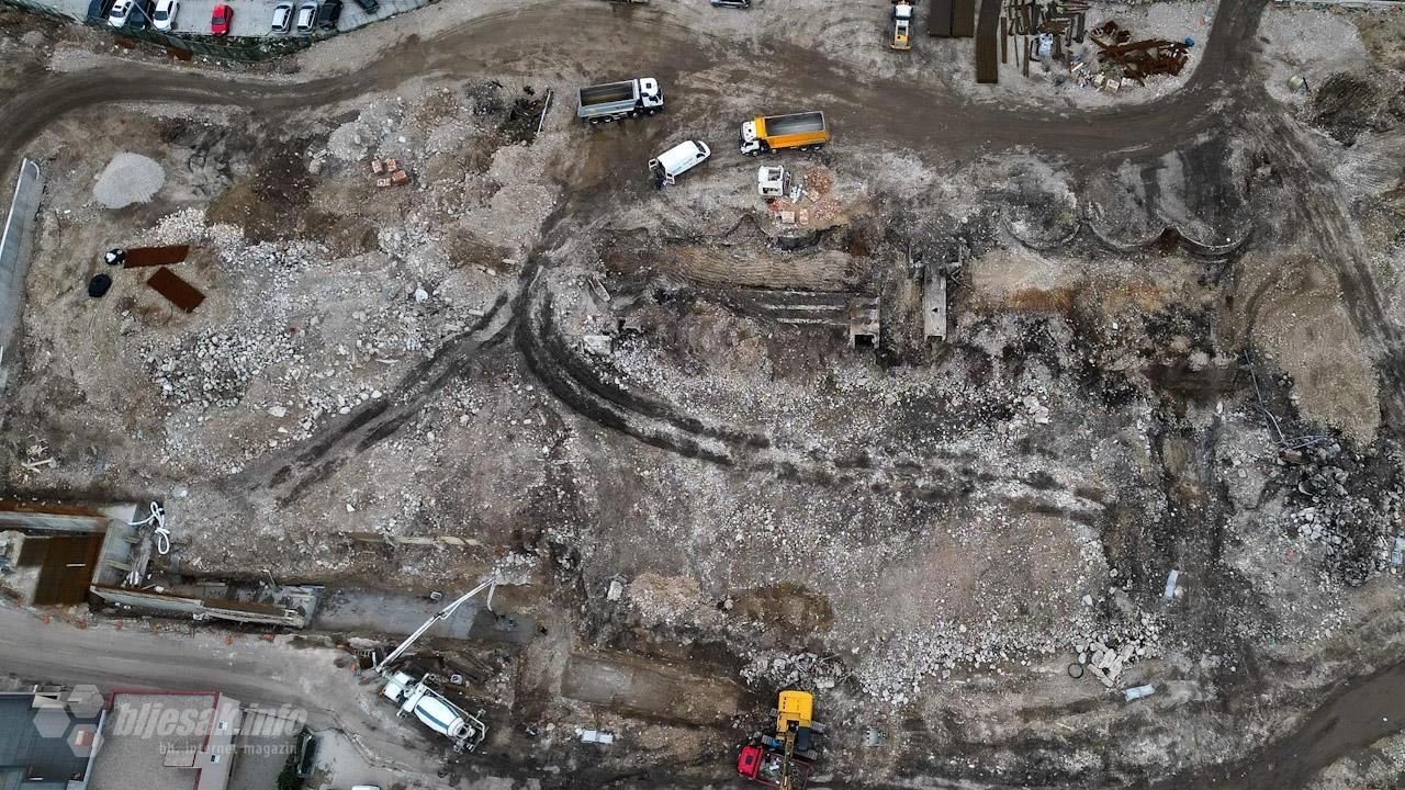 Radovi se izvode na obalama Neretve na mjestu nekadašnje tvrtke Žitopromet