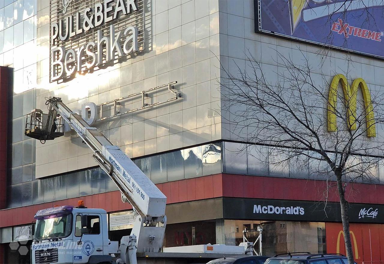 Skidanje loga sa Mepas Mall-a