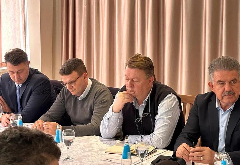 Sastanak HDZ-ovih dužnosnika u Livnu