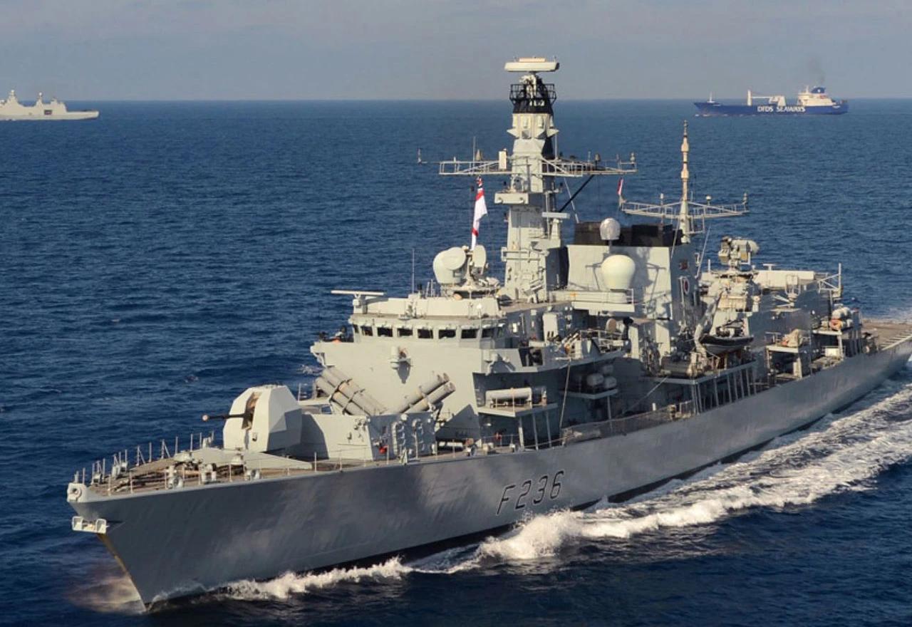 Britanska fregata HMS Montrose
