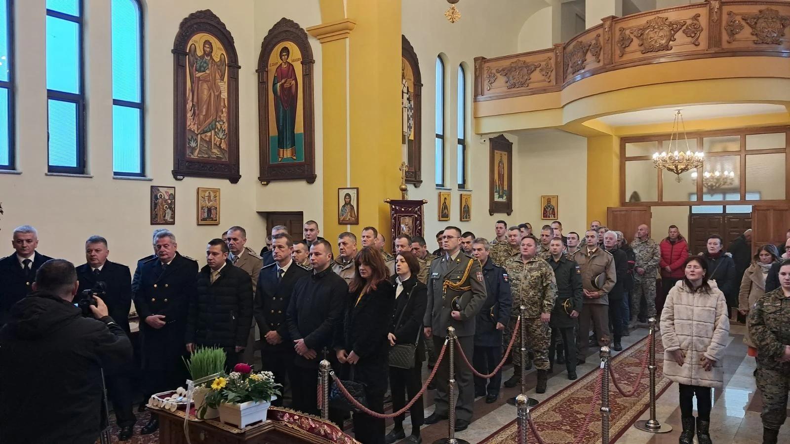 Pravoslavni Božić u vojarni Kozara okupio ugledne goste