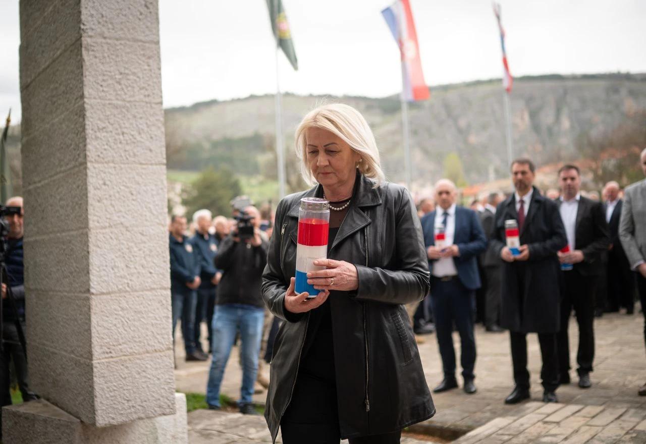 Borjana Krišto nazočila je svečanom obilježavanju 33. obljetnice obrane Livna