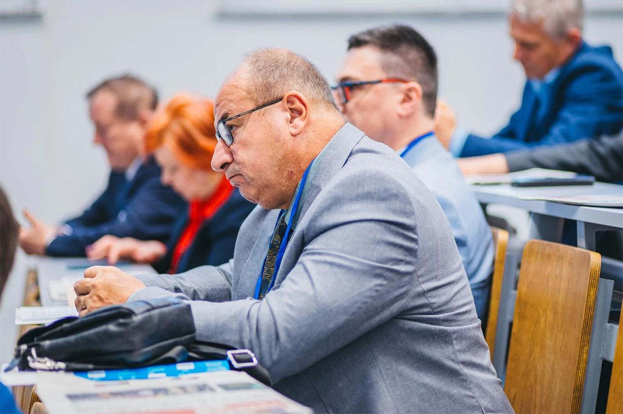Predstavljen poseban broj Hrvatske revije i izložba o krunidbi u Duvnu