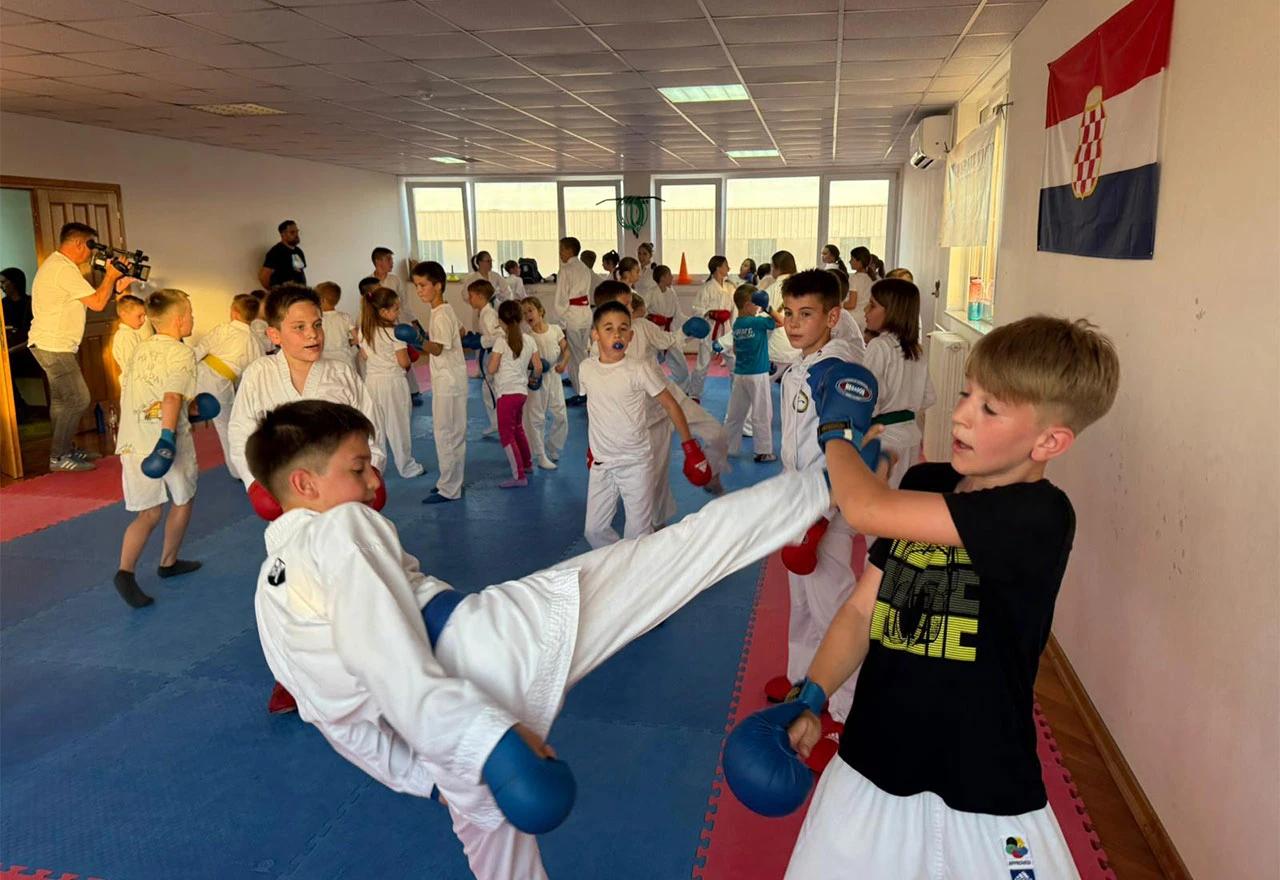 Karate klub Ljubuški promovirao sport kao stil života i alat za razvoj djece