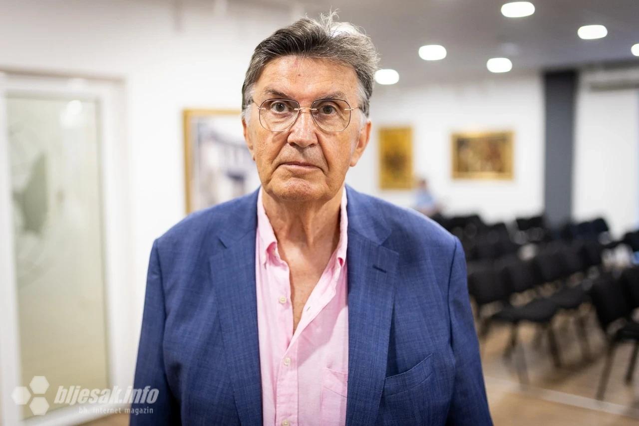 Prof. dr. Ejup Ganić