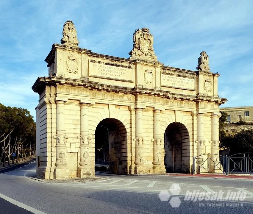 Porta bombi