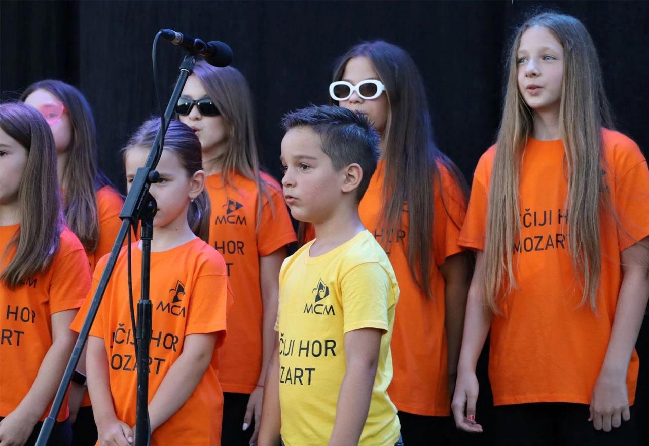 U Mostaru održan festival "Ritam mladosti" – mladi glazbeni talenti oduševili publiku