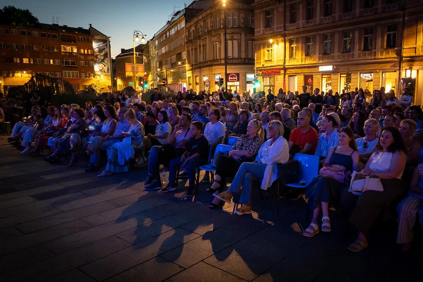 Publika uživala u besplatnom koncertu u sklopu projekta 'Kultura na ulice'