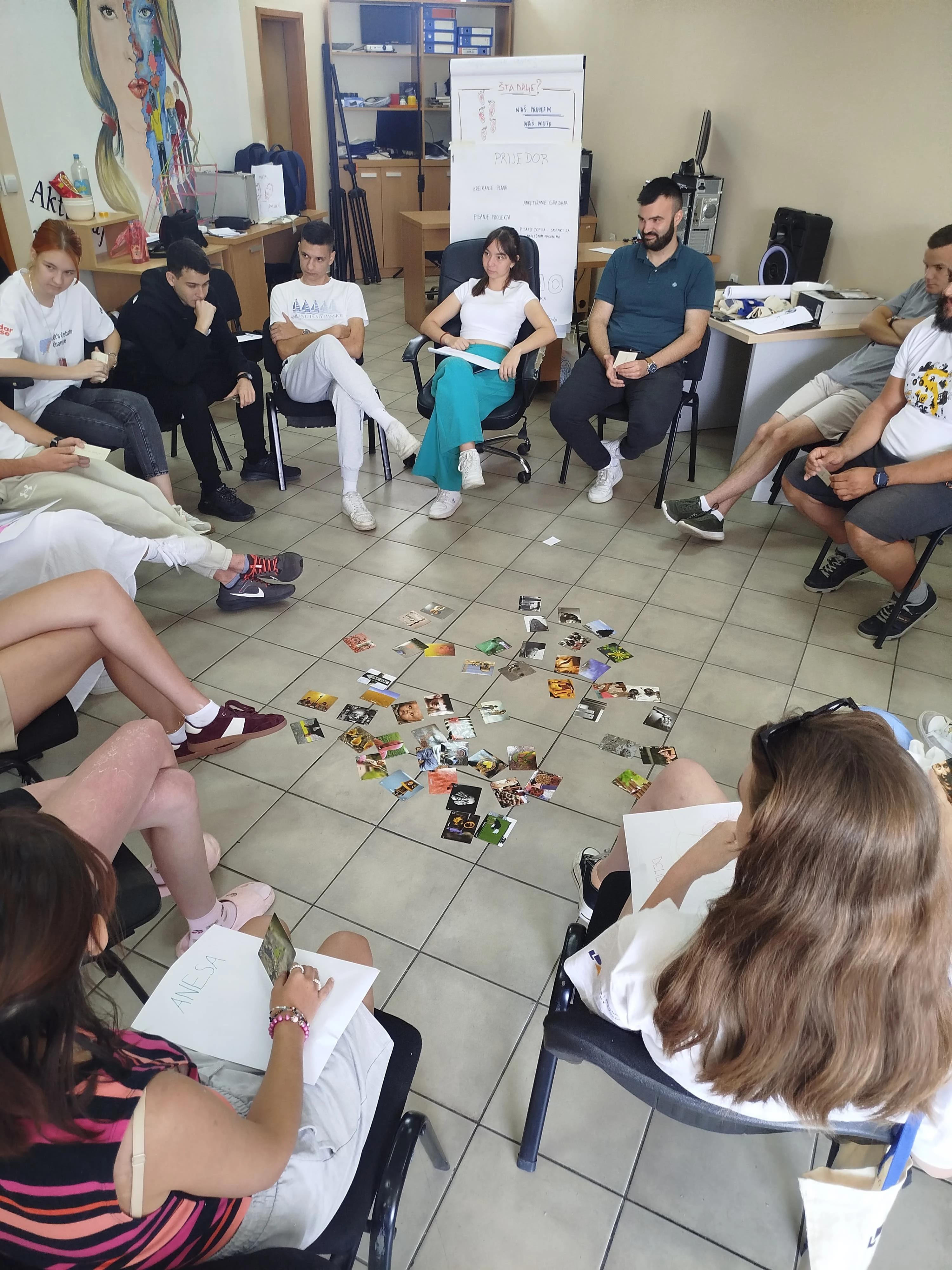 Kamp "Let’s debate change"