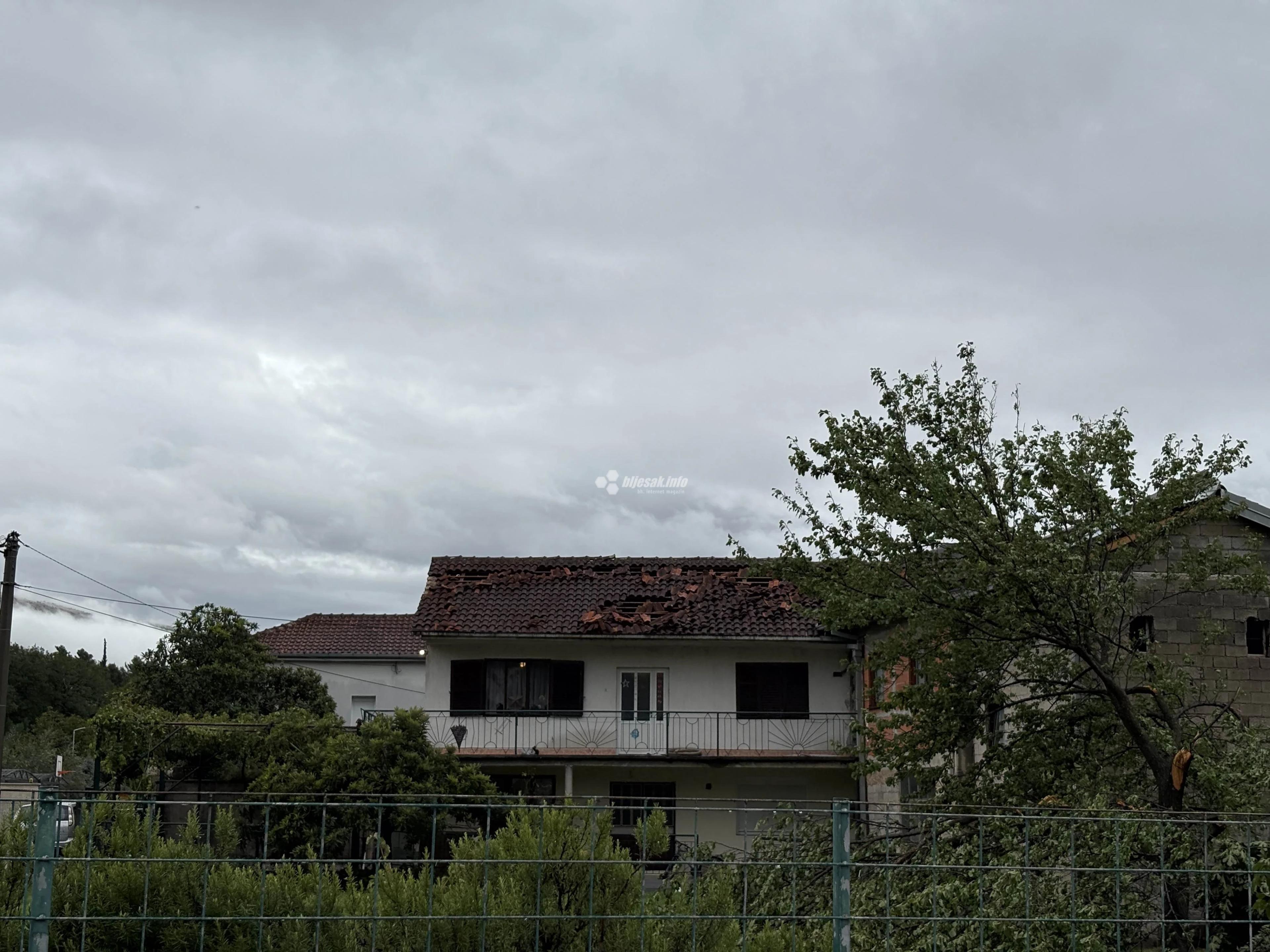 Šteta na kućama u Ilićima