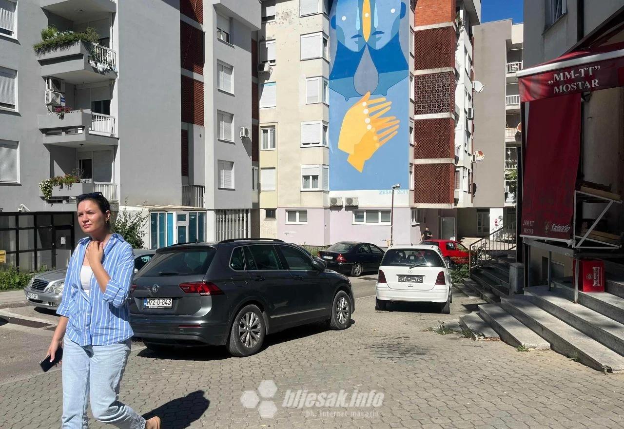 Auta na nogostupu