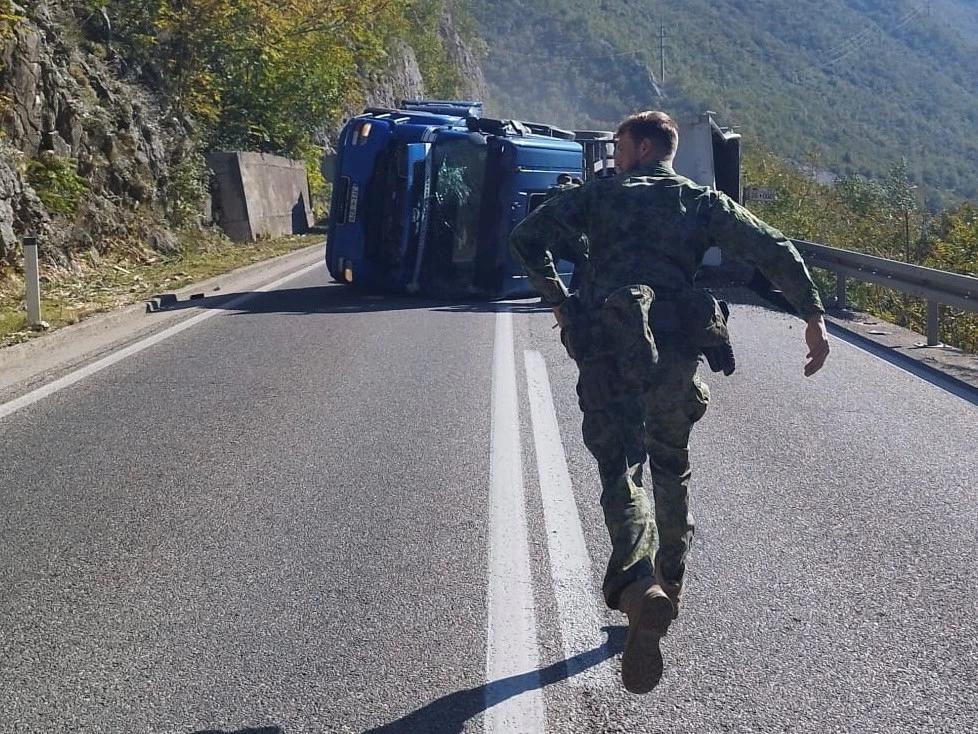 Vojnici EUFOR-a na mjestu nesreće