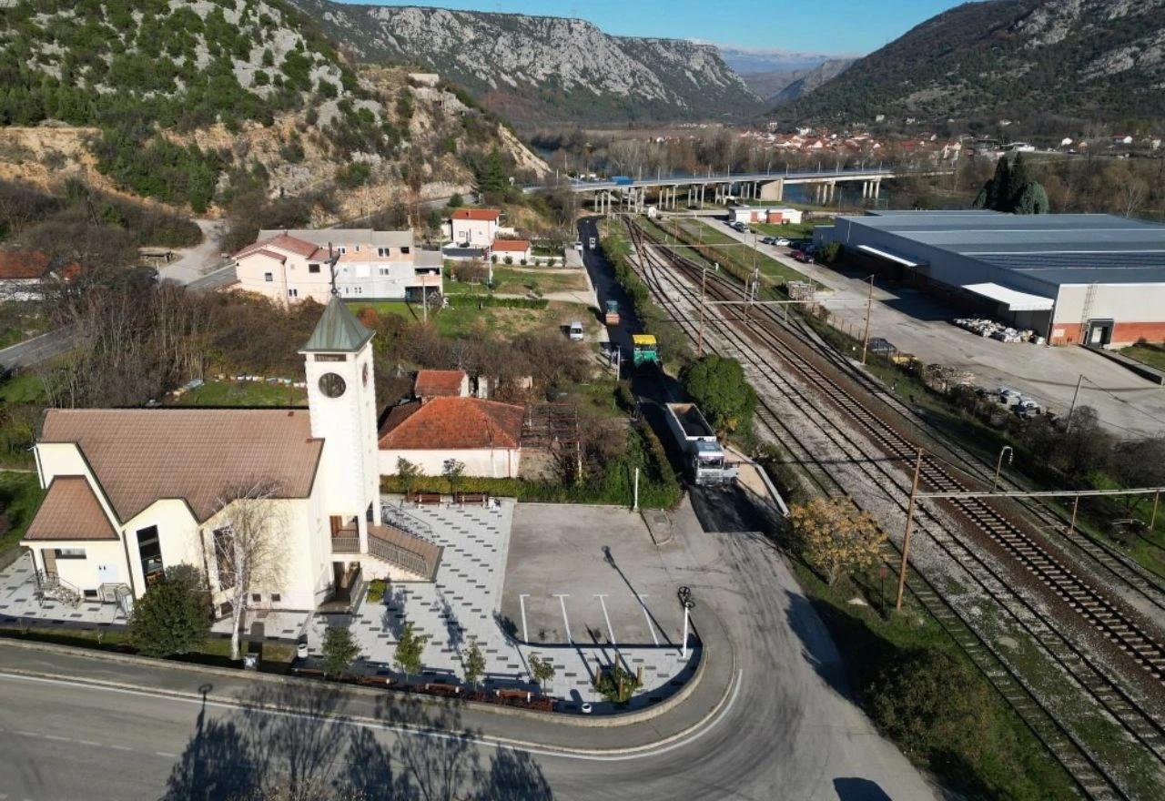 Obnovljena cesta