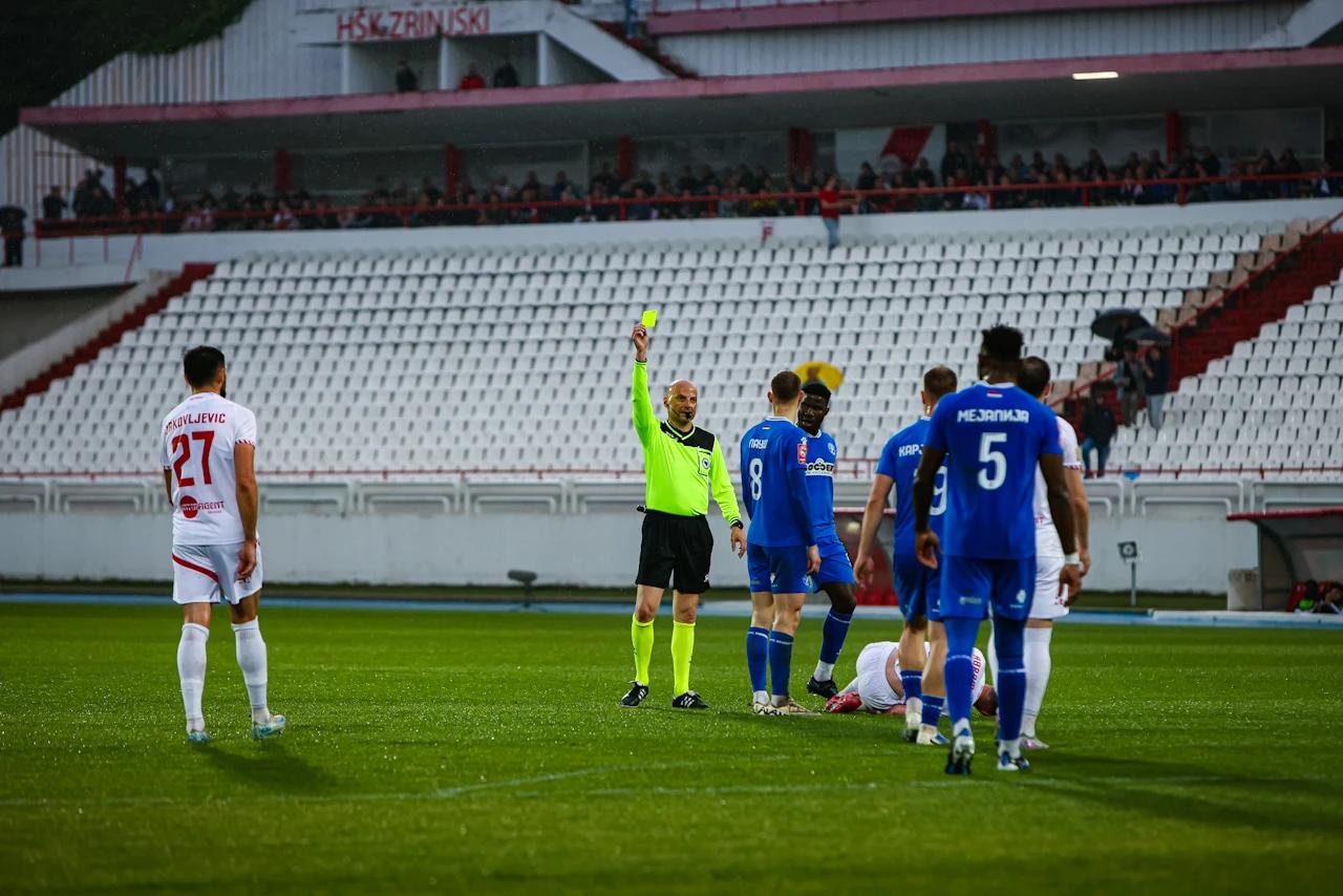 Kazlagić pokazao prvi žuti karton gostima