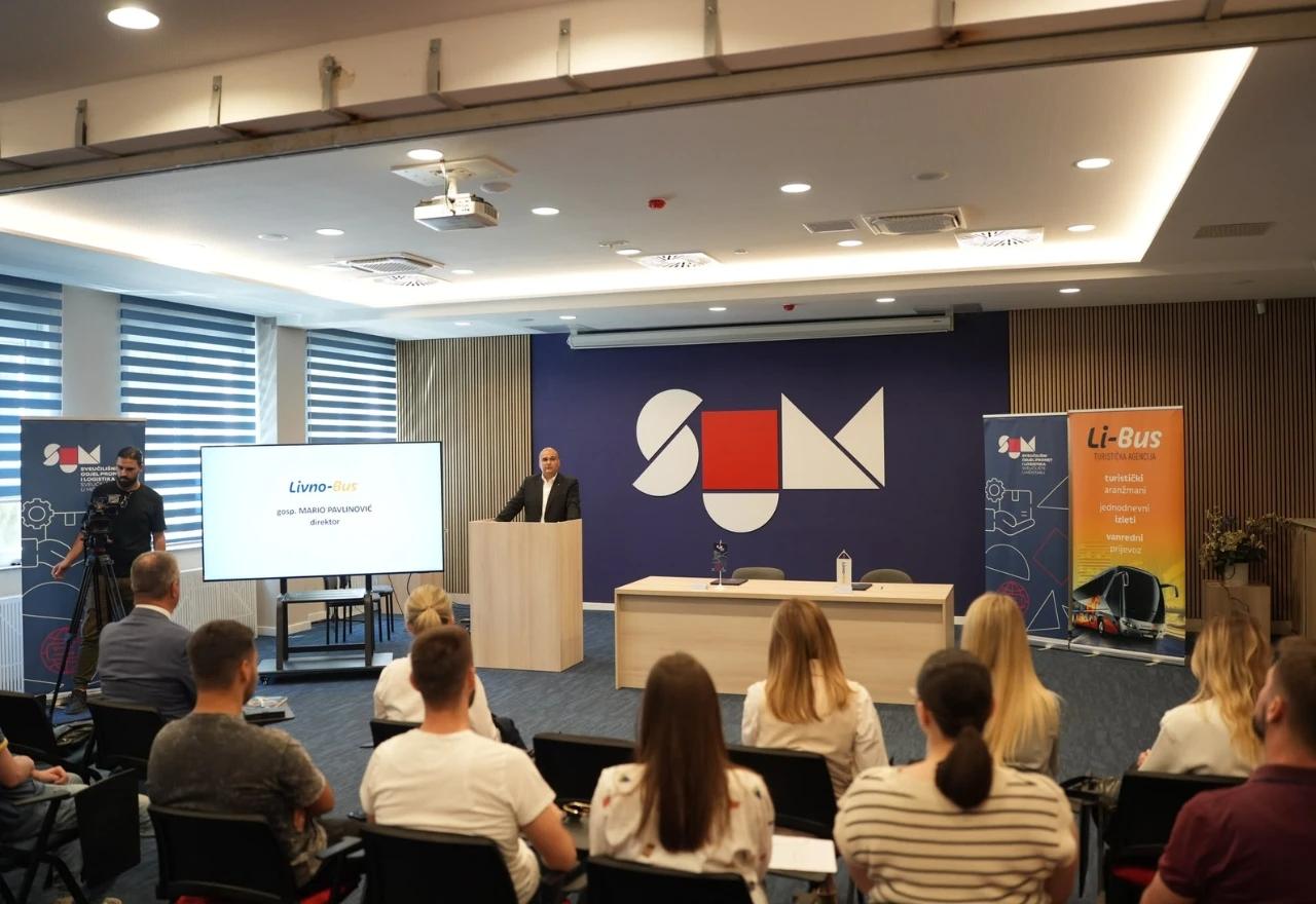 Prvi sporazum s privatnom tvrtkom iz sektora prijevoza