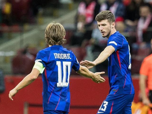 Luka Modrić i Petar Sučić