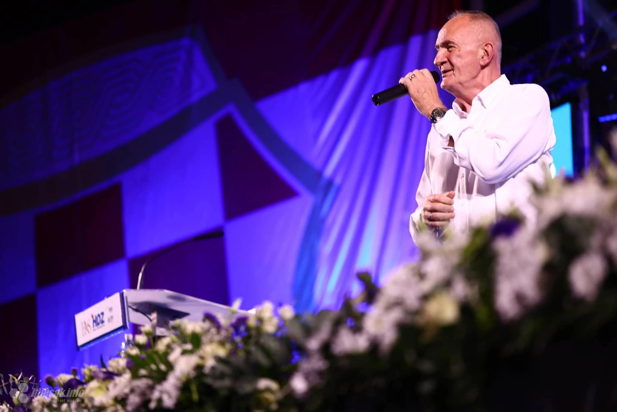 Završni predizborni skup HNS-a i HDZ-a BiH u Mostaru