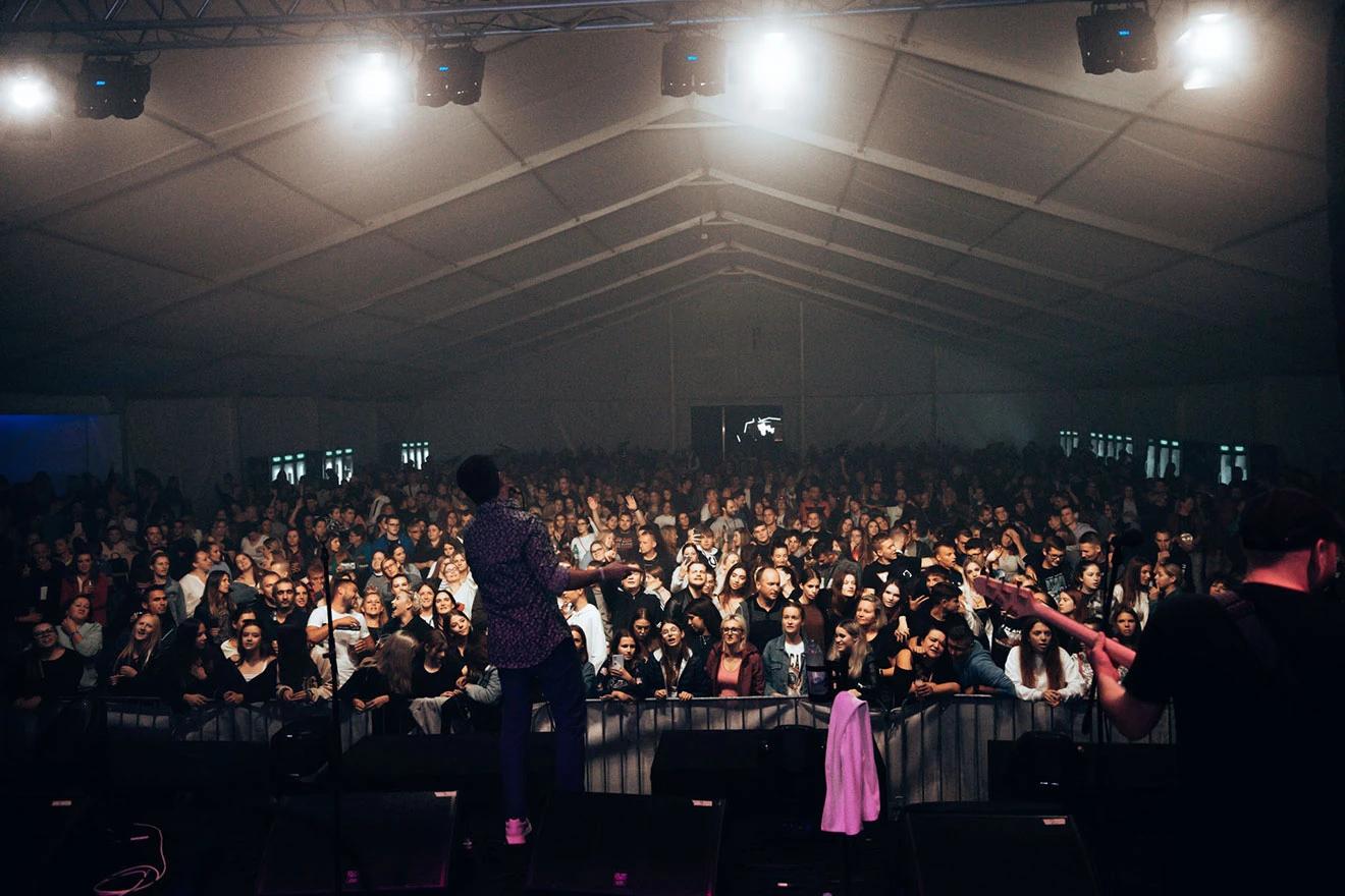 Jole i Ljubavnici nastupili na Domenica Festu