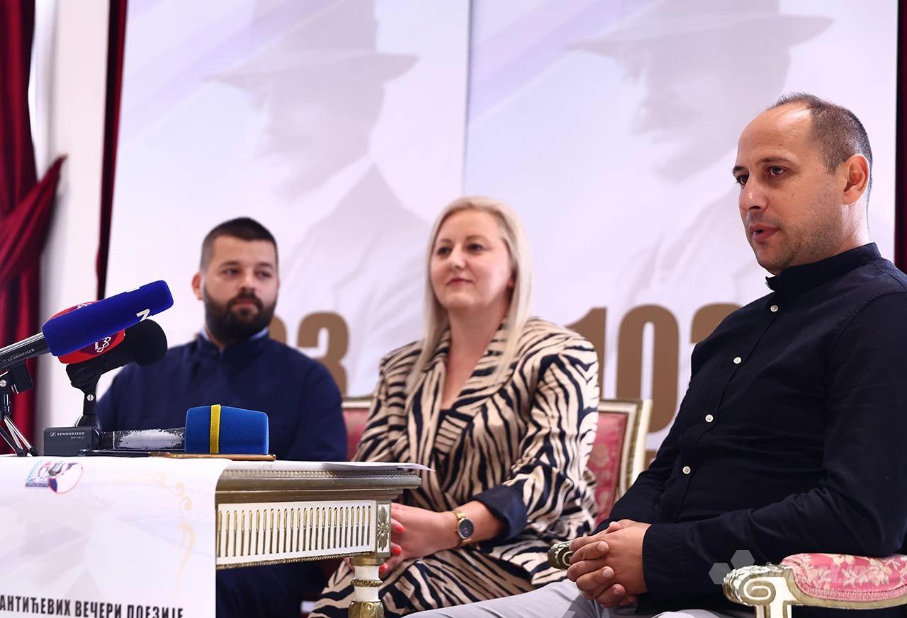 Konferencija za medije povodom manifestacije ''103. Šantićeve večeri poezije''