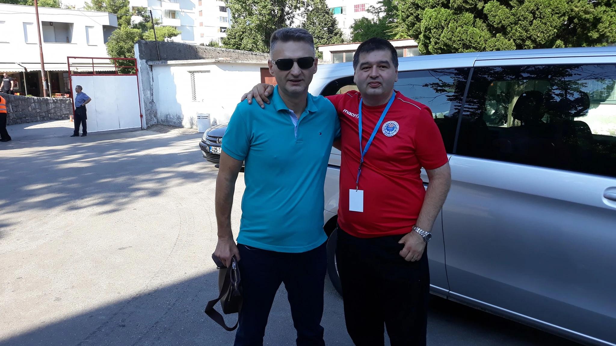 Komentator Mladen Stojanović na stadionu HŠK Zrinjski