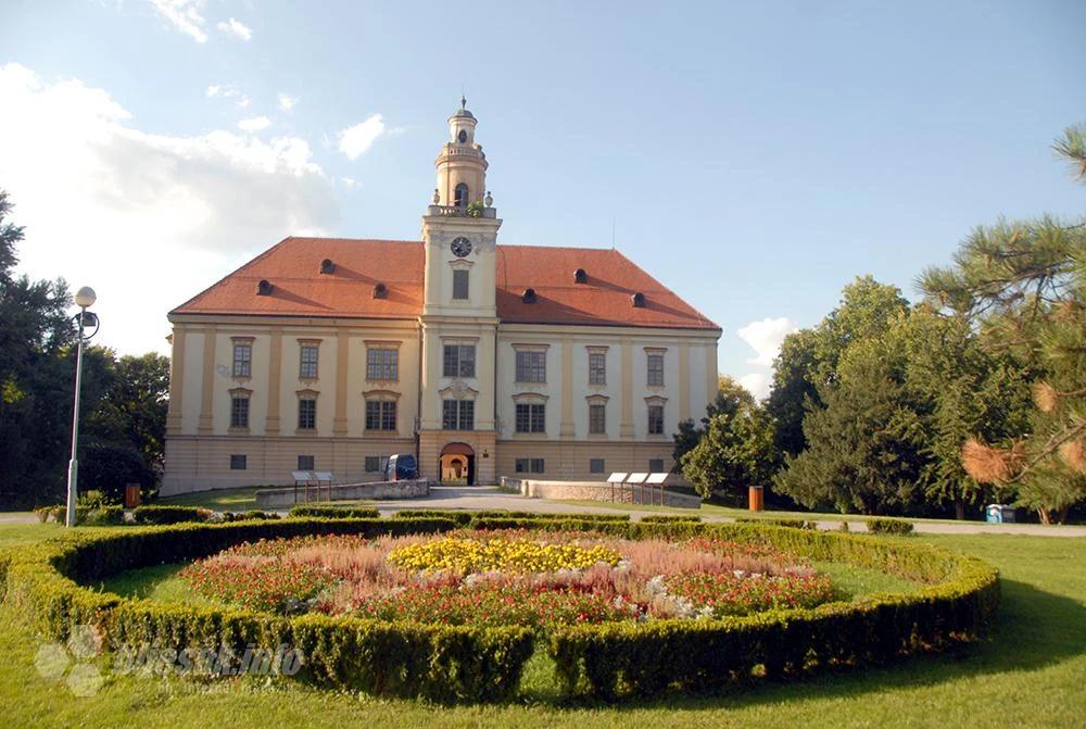 Dvorac Prandau-Normann