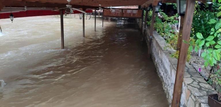 Blagaj pod vodom